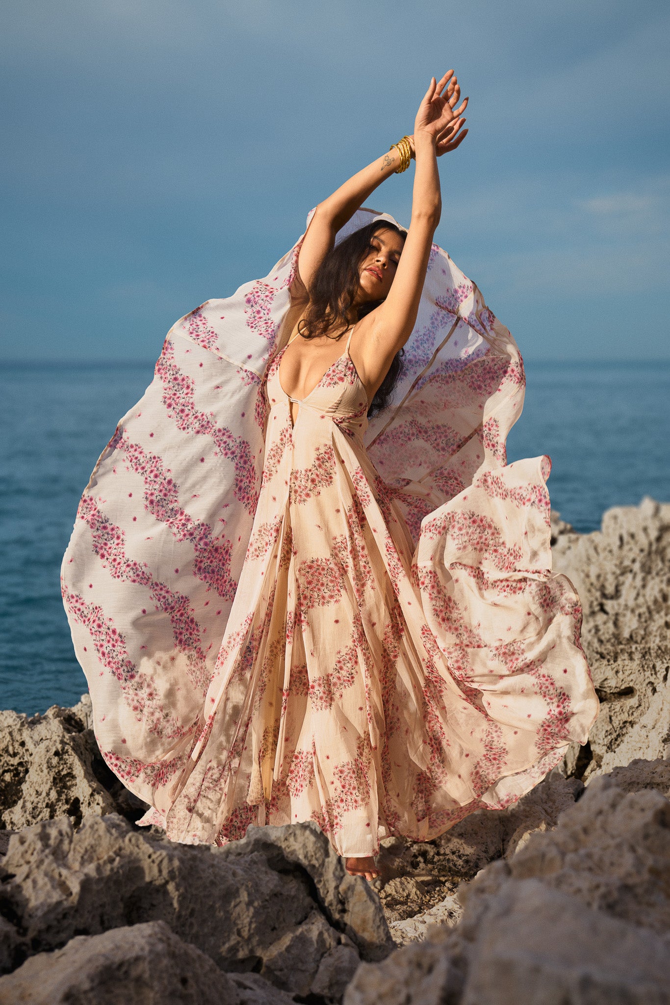 printed chiffon dress Blue Halter A Line Floral Chiffon Formal Prom Dresses With Ruffles, Blue / 6