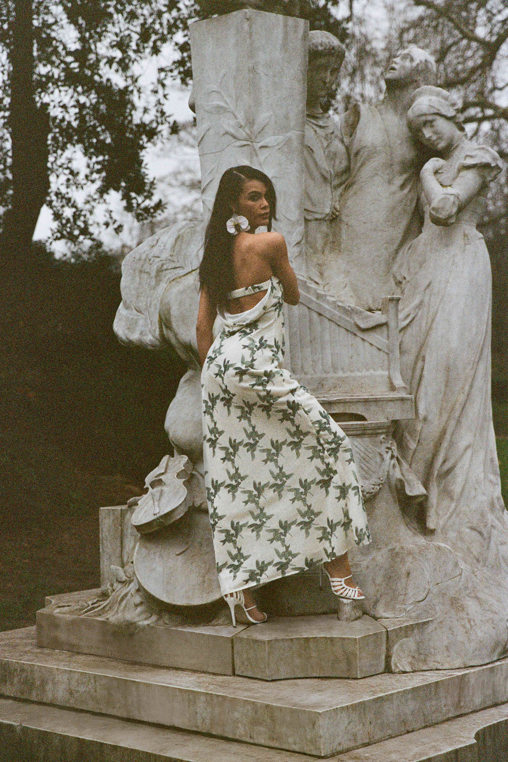 Strapless devoré velvet draped dress - Birds