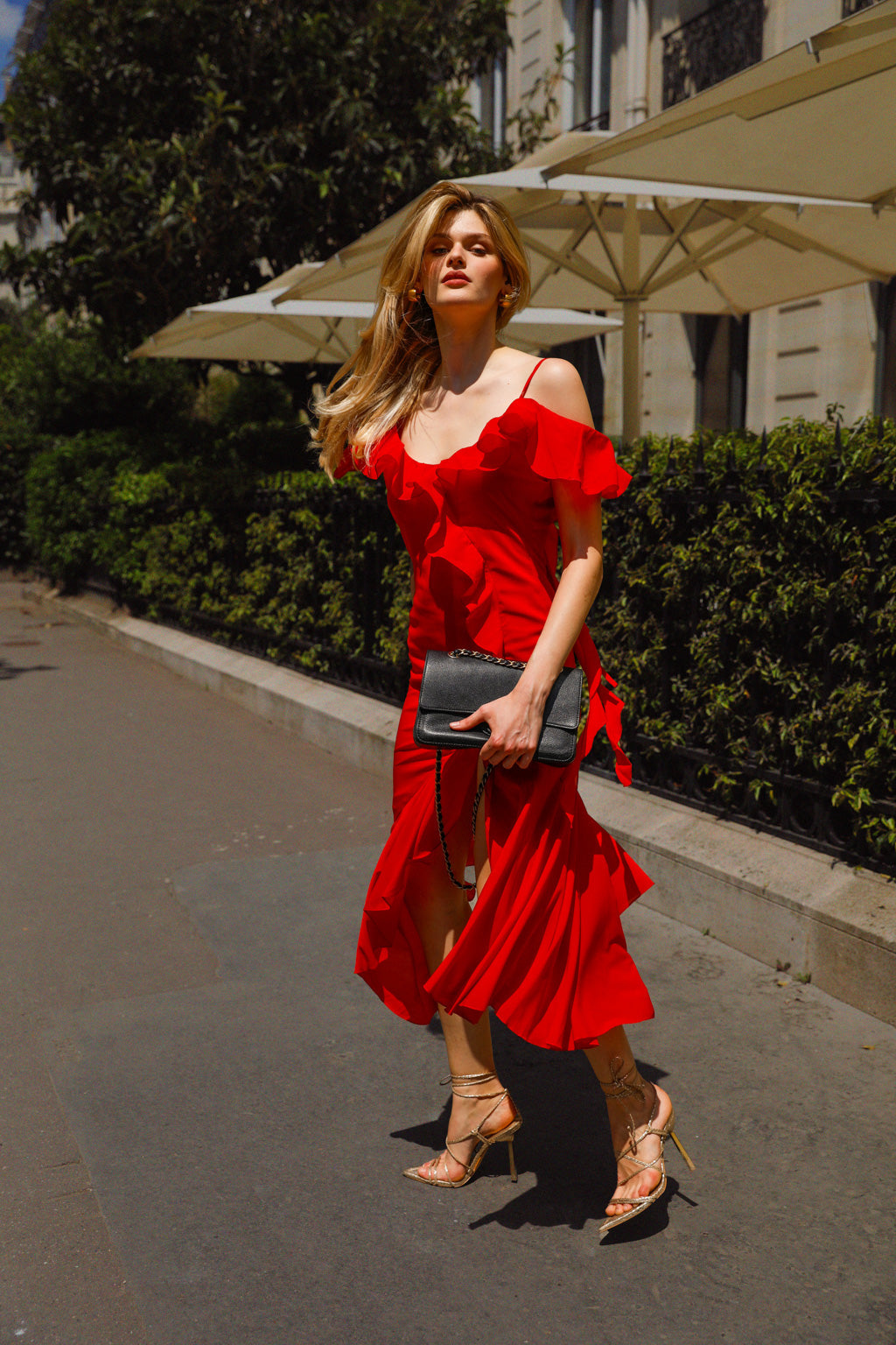 Robe Midi en Chiffon à Volants Asymétriques Rouge